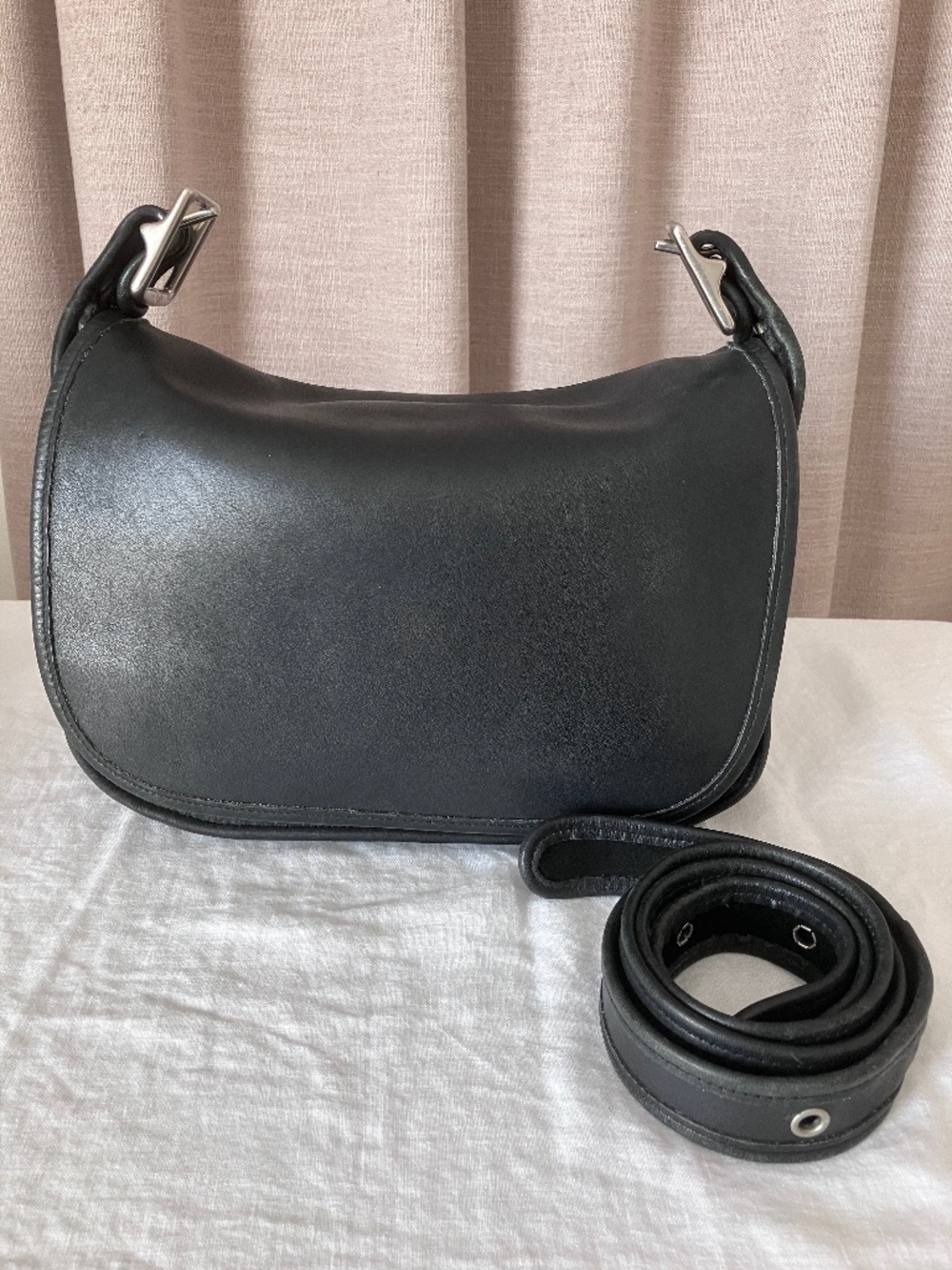 Vintage Coach 9951 Patricia's Legacy Black Leather Crossbody Shoulder Bag